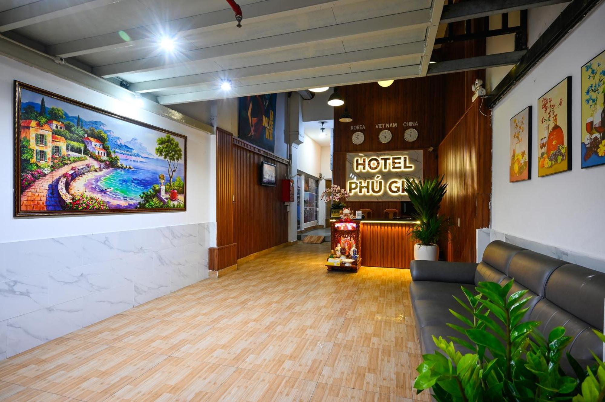 Phu Gia Hotel 193 Nguyen Thai Hoc Хошимін Екстер'єр фото
